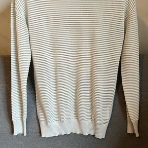 Yaya Sweater size small